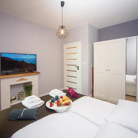 Maya's Flats & 62 - 3