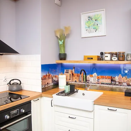 Maya's Flats & 62 - 3