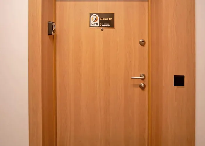 Maya's Flats & 62 - 3 Apartment Danzig