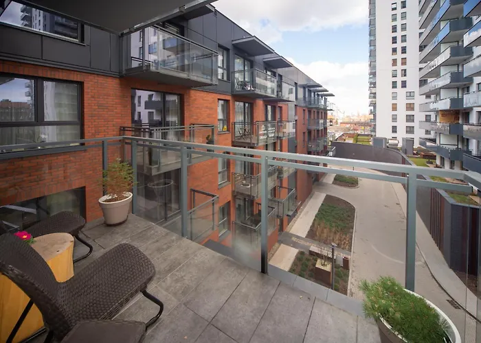 Maya's Flats & 62 - 3